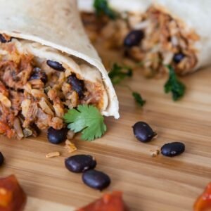 burrito, tortilla, wrap, beans, food, mexican, burritos, tasty, restaurant, cuisine, delicious, meat, meal, snack, cook, cooking, presentation, fresh, meaty, cilantro, tomato, pinto, kidney beans, bean, traditional, brown cooking, brown meat, brown presentation, burrito, burrito, burrito, burrito, burrito, burritos